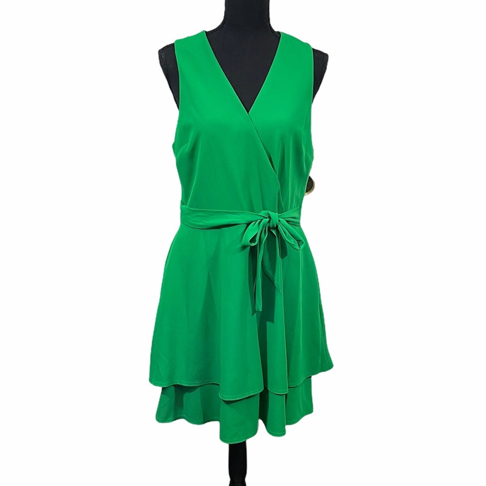 NWT Laundry by Shelli Segal Belted Dress